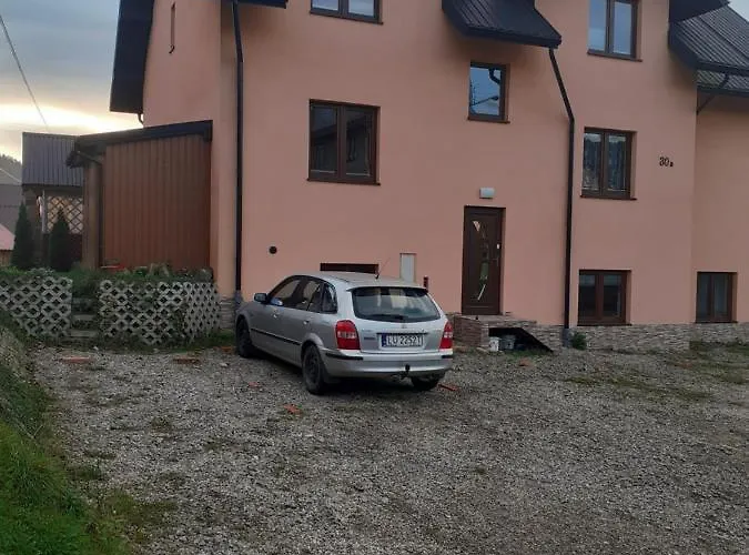 Goscinne U Kaski アパート クロシチェンコ